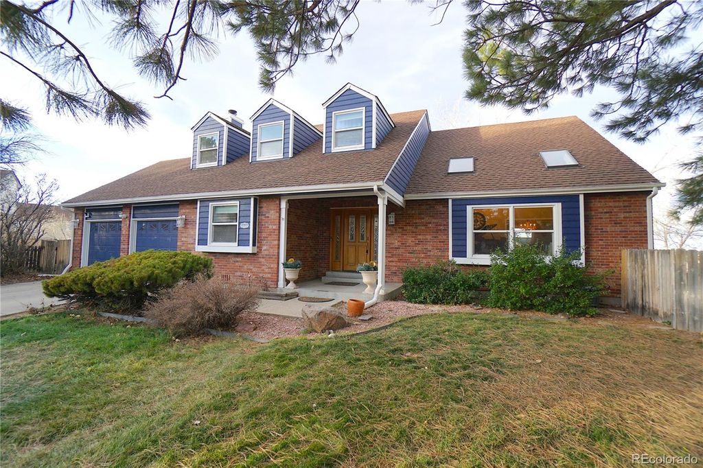 Photo of 10669 W Quarto Drive, Littleton, CO 80127 (MLS # 3464222)