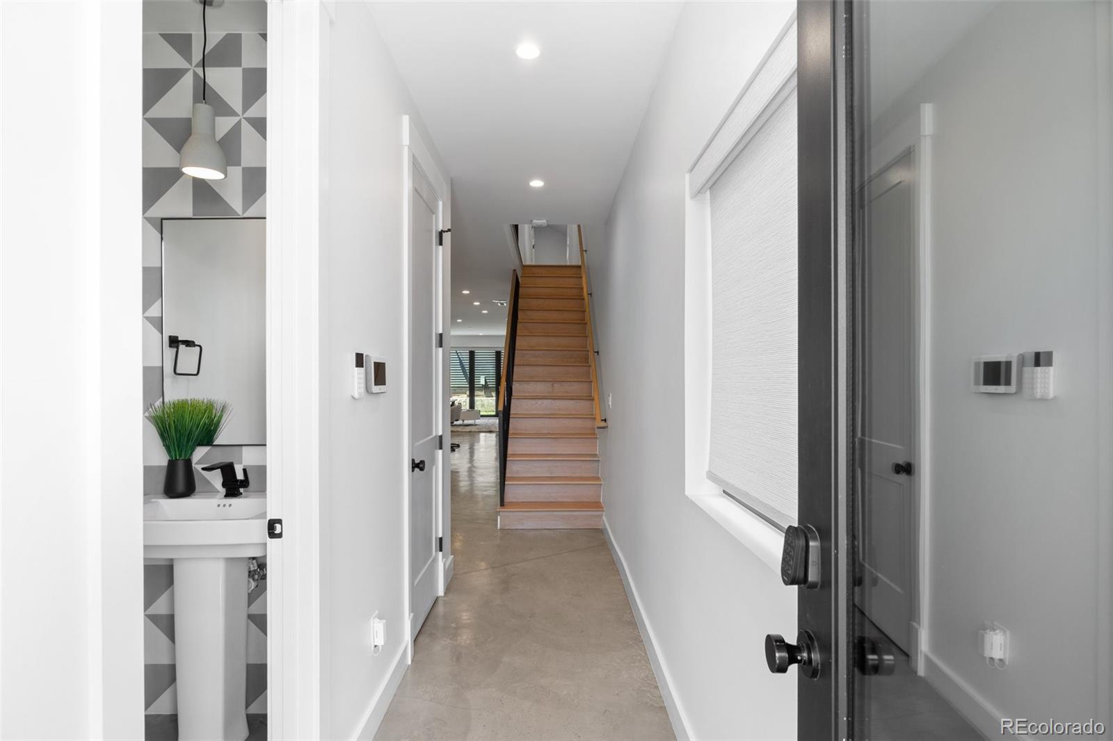 3409 Navajo Street