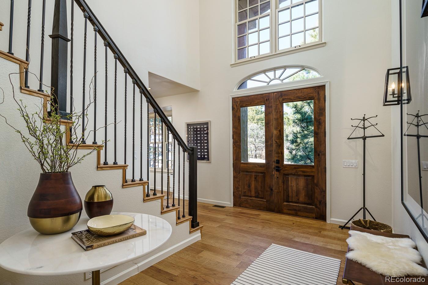 571 Silver Oak Grove