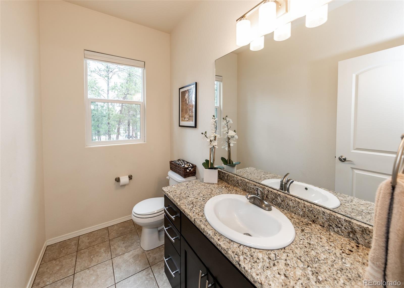 15948 Huckleberry Heights