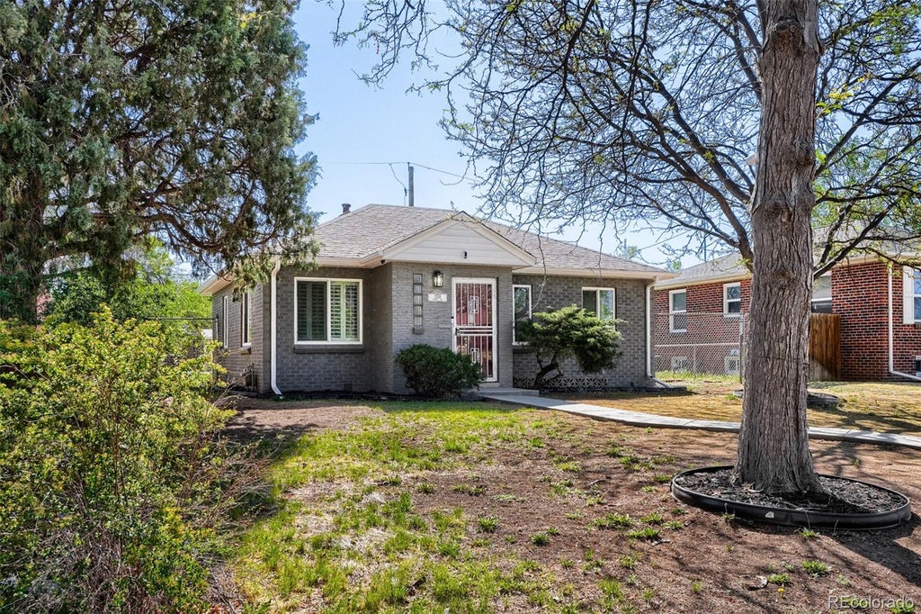 Photo of 1558 Spruce Street, Denver, CO 80220 (MLS # 5469614)