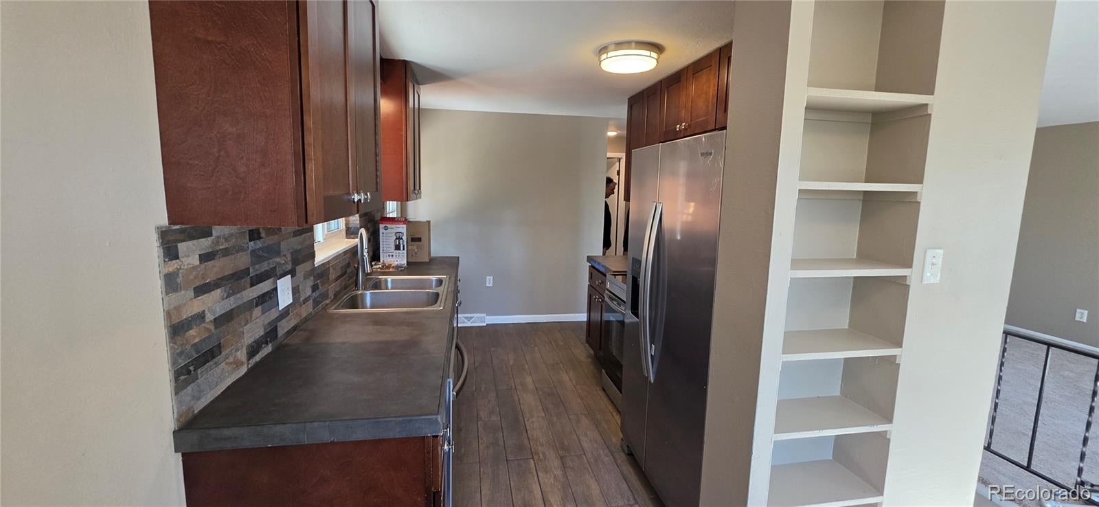 6335 Dudley Street 6339