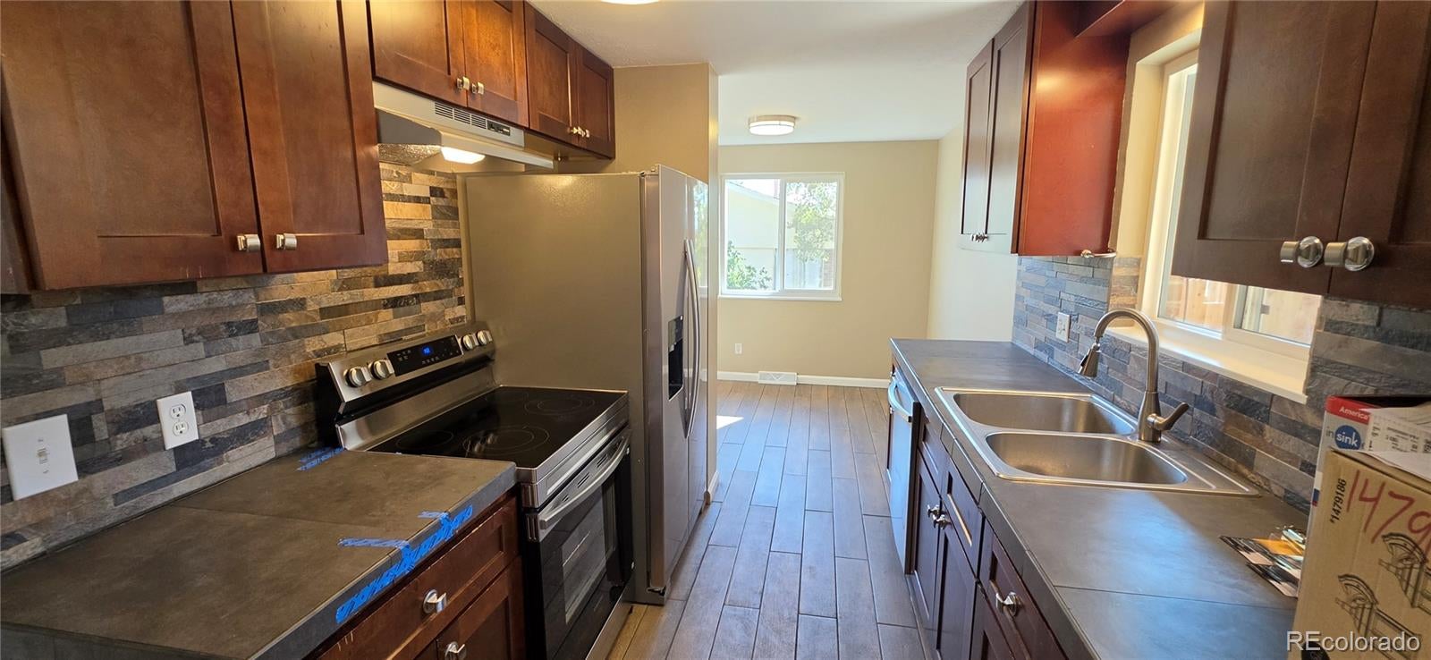 6335 Dudley Street 6339