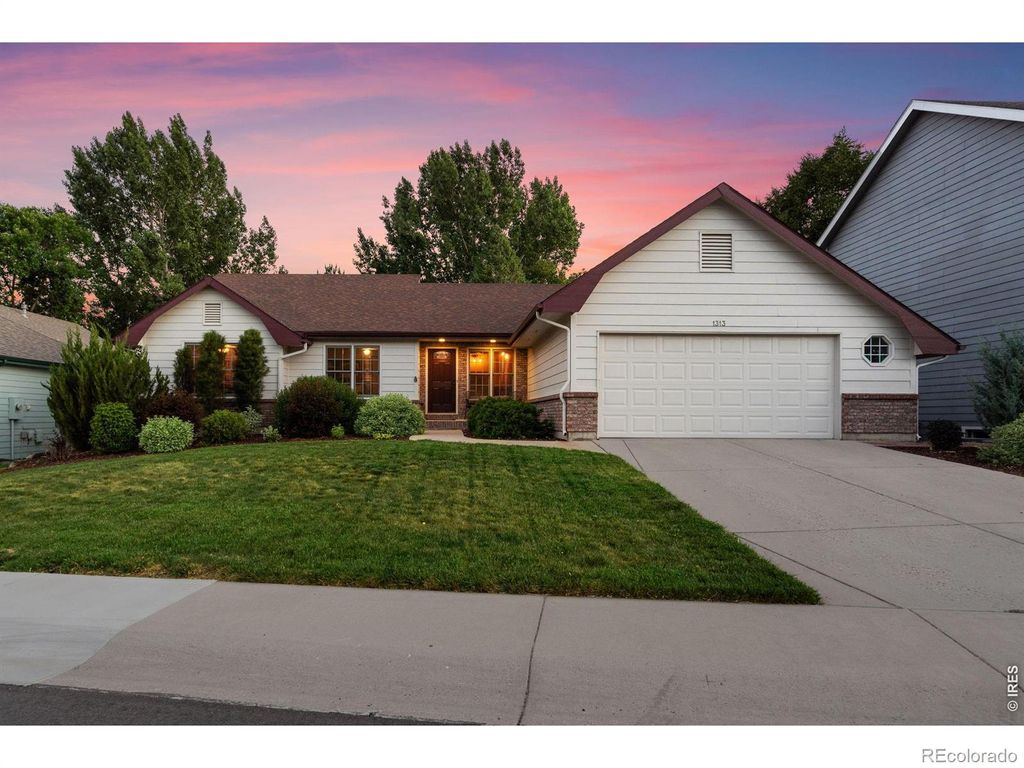 Photo of 1313 Silk Oak Drive, Fort Collins, CO 80525 (MLS # IR1061883)