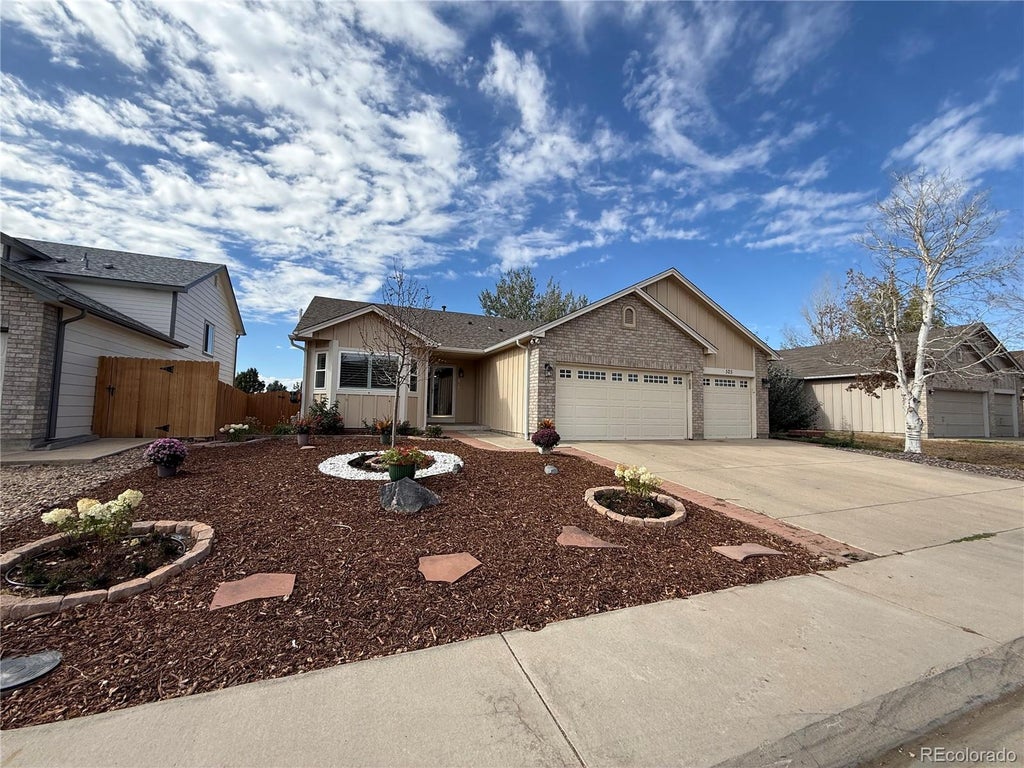 Photo of 525 Badger Creek Drive, Brighton, CO 80601 (MLS # 9295893)