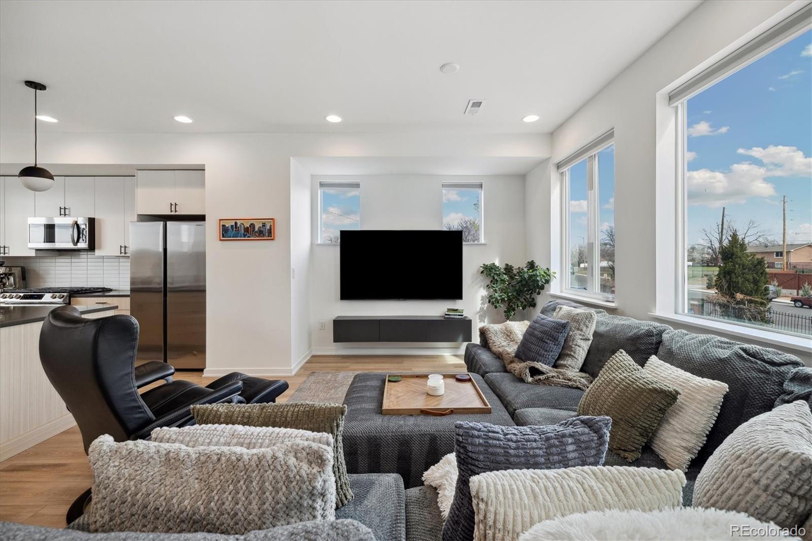 3101 W 47th Avenue 14