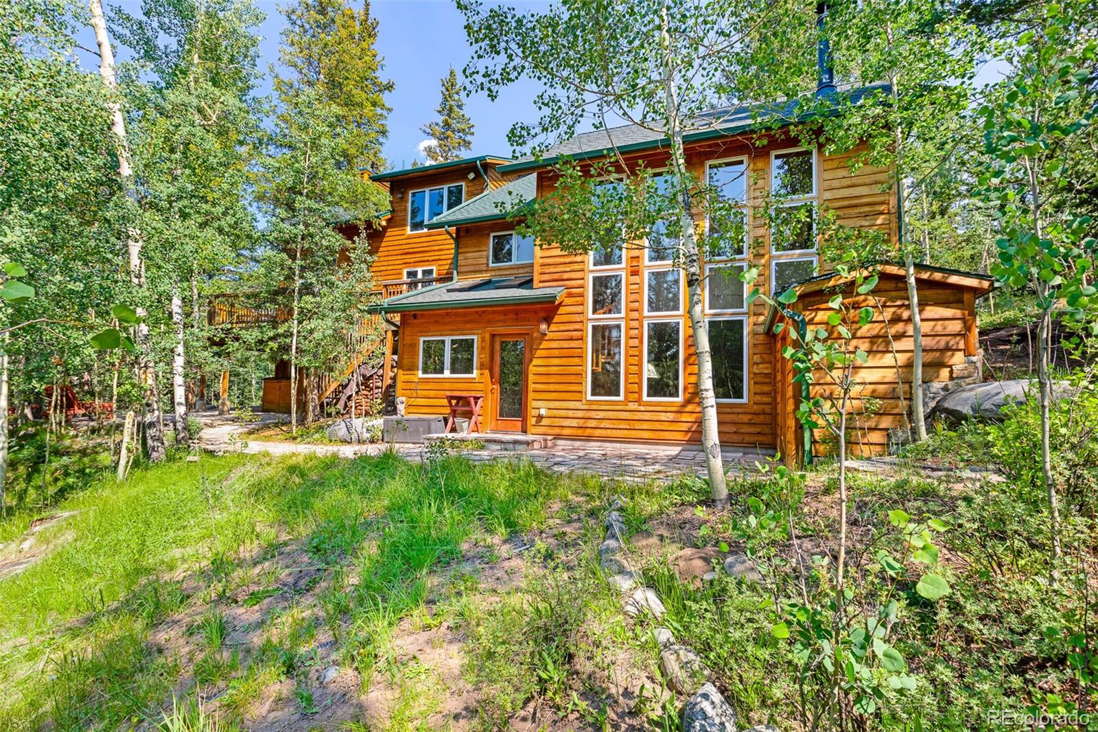 1086 County Road 10