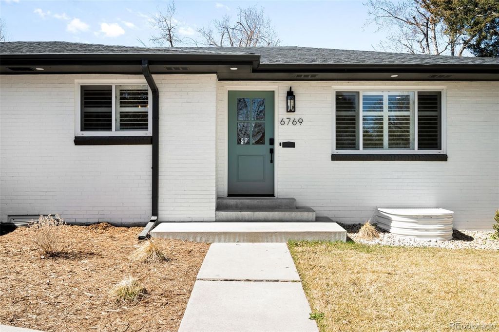 Photo of Littleton, CO 80120 (MLS # 9273126)