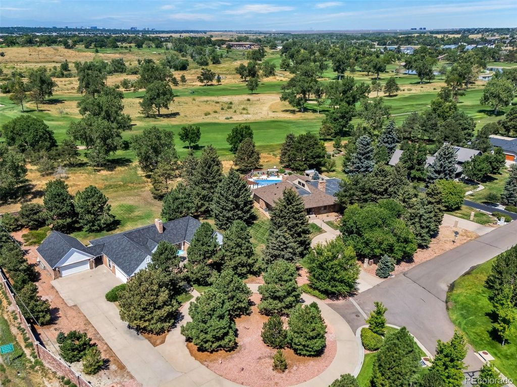 Photo of 6699 S Helena Street, Centennial, CO 80016 (MLS # 5934016)