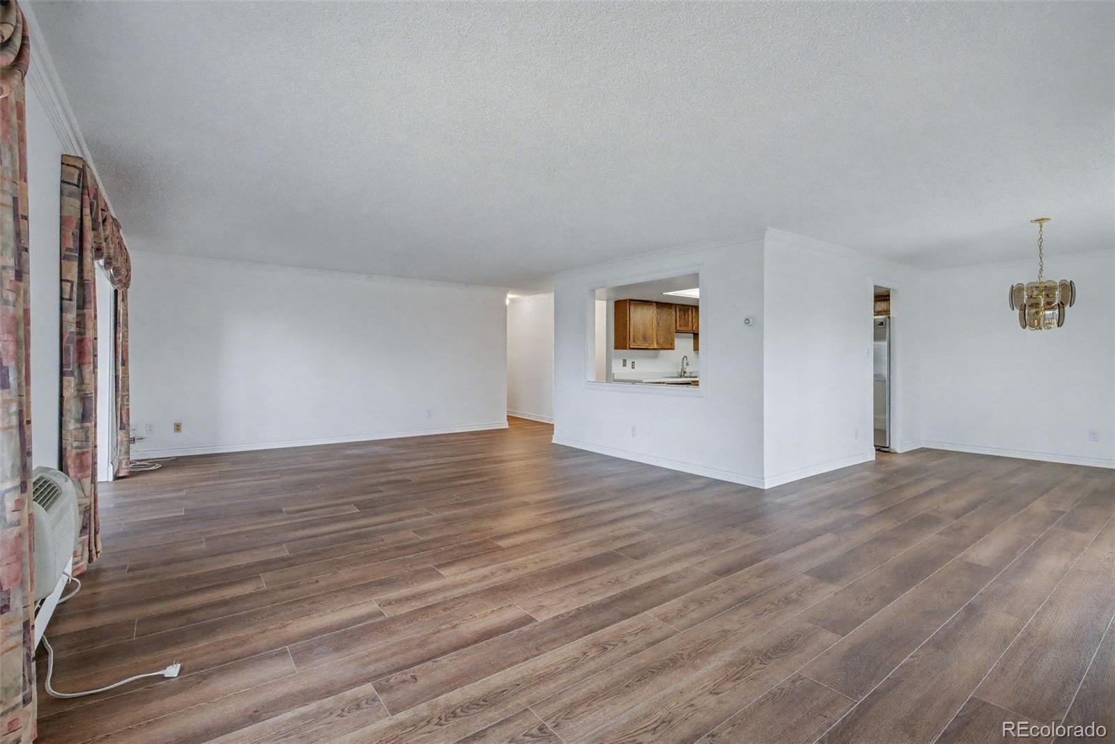 14390 E Marina Drive 302