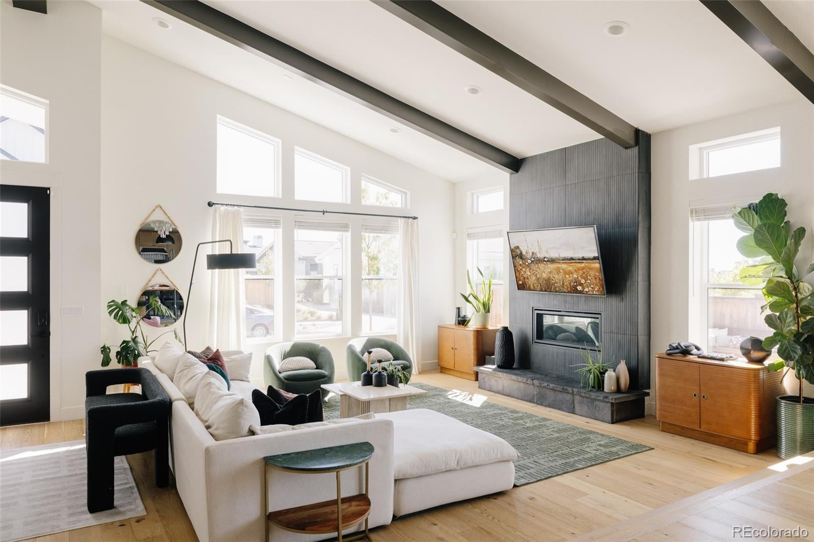 6327 Fulton Court