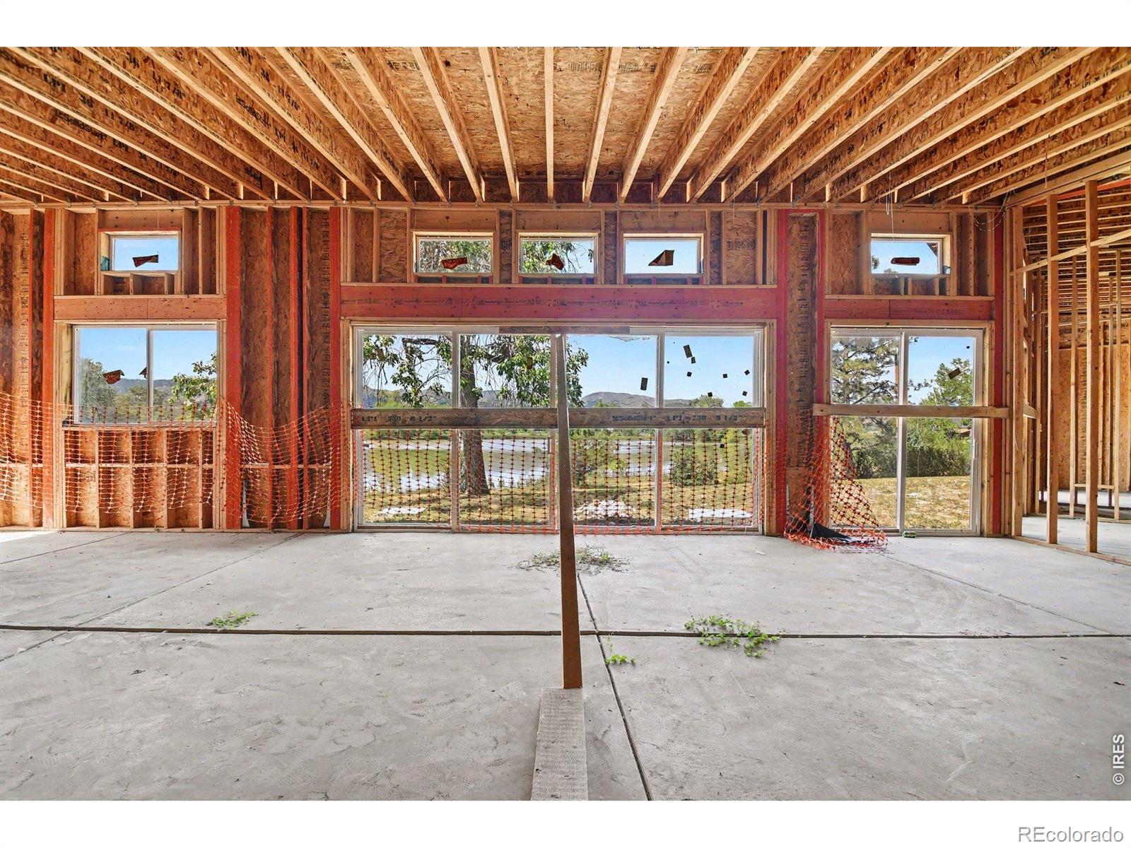 2937 Dean Drive