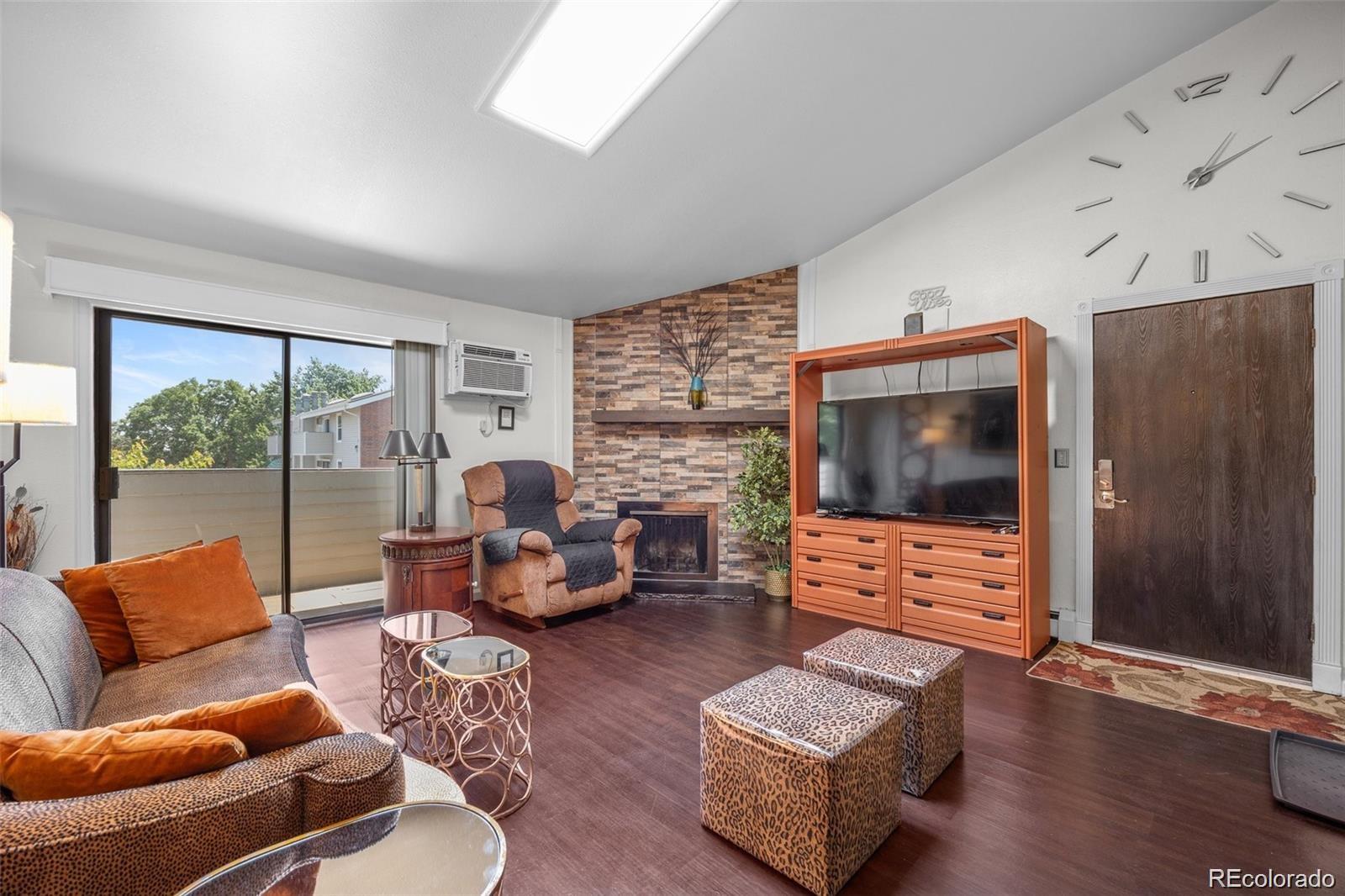 10150 E Virginia Avenue 11-202