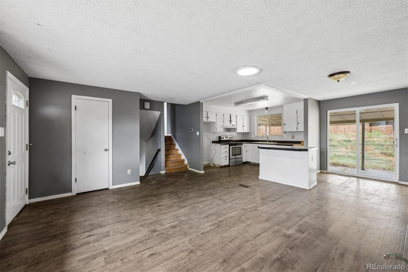 404 Neptune Court