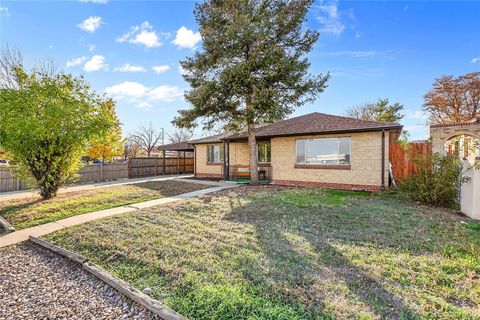 Photo of 1045 S Tejon Street, Denver, CO 80223 (MLS # 1543451)