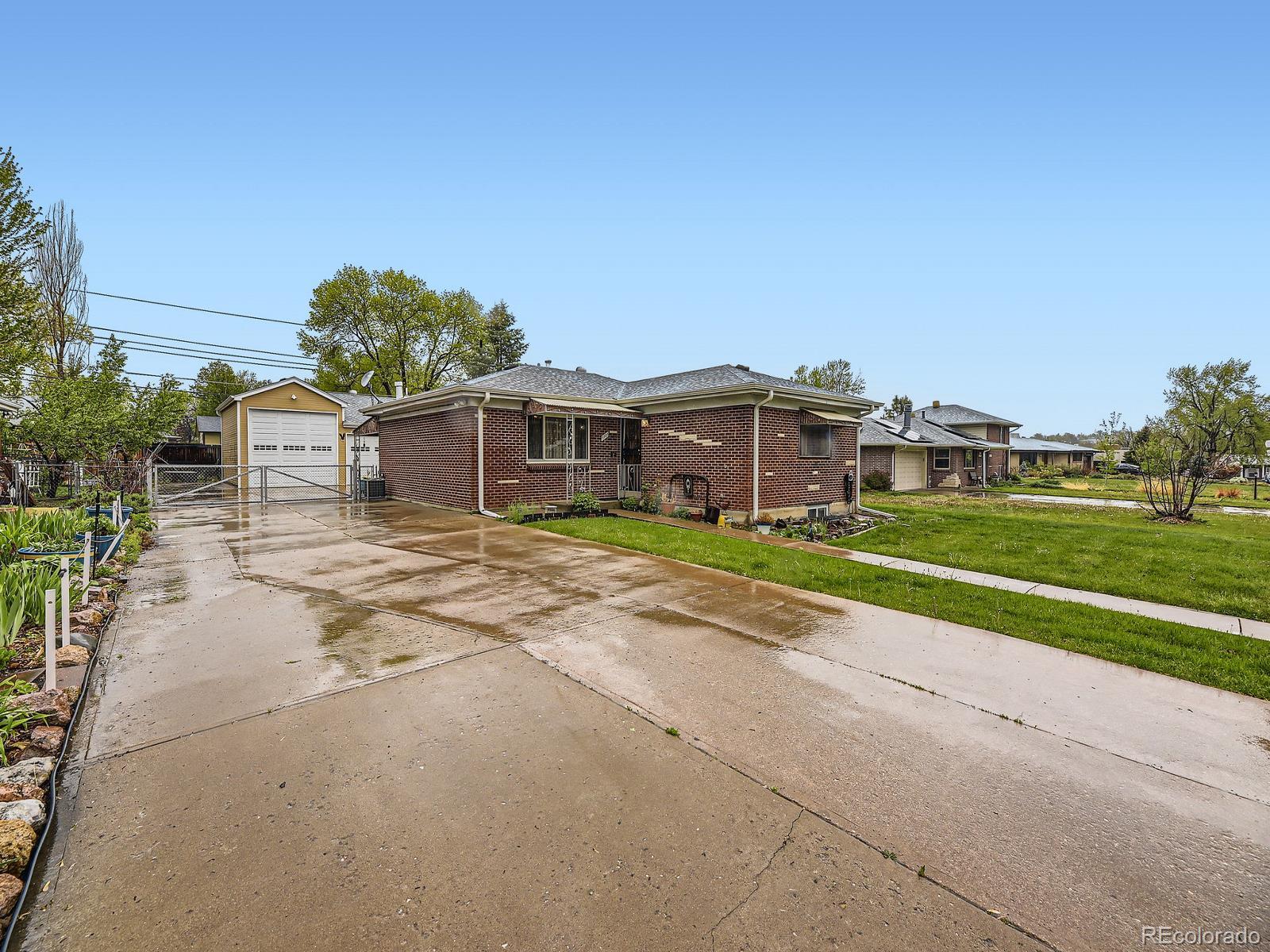 5721 Everett Street, Arvada, CO, 80002 2 5721 Everett Street