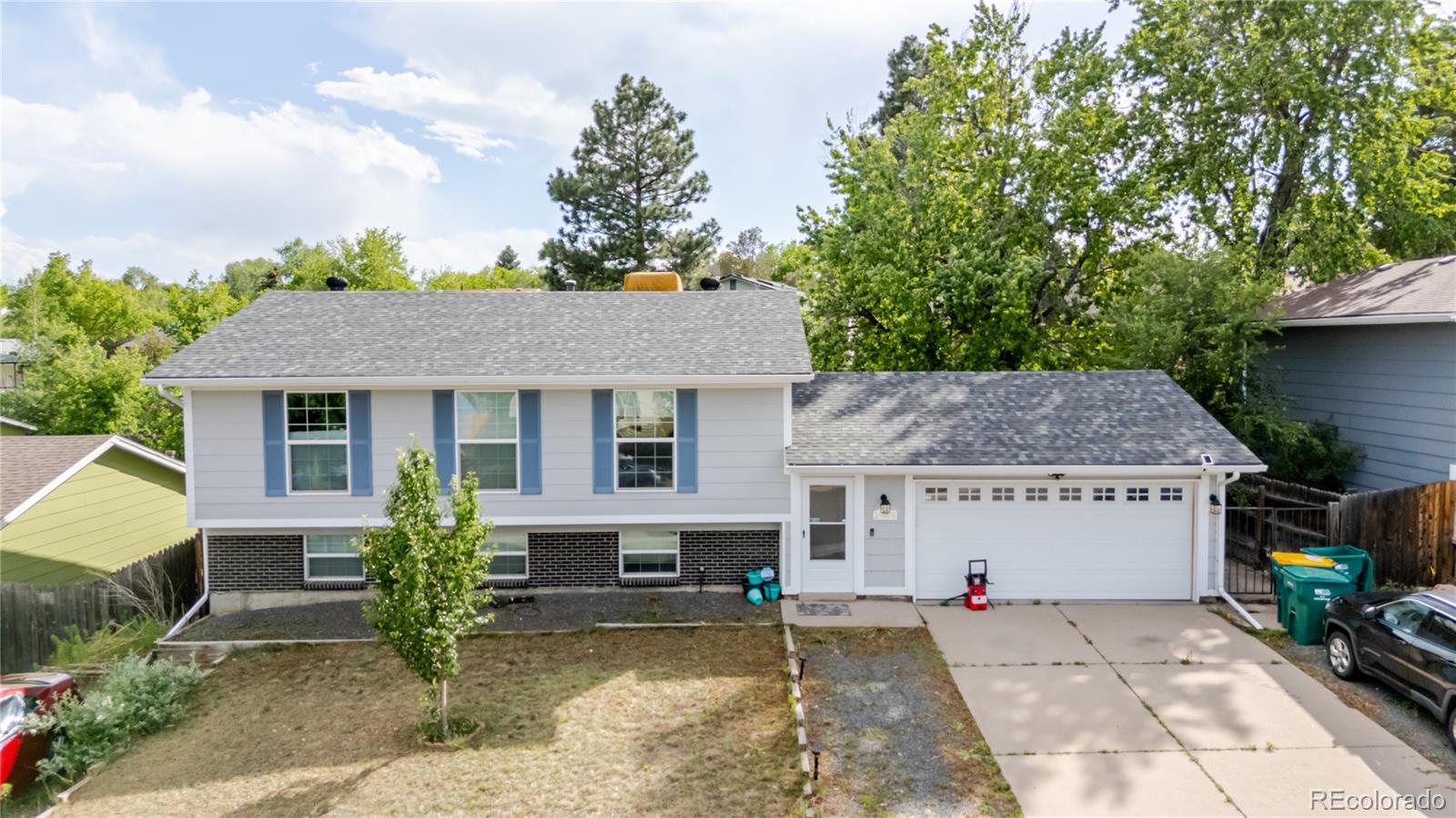 16568 E Lasalle Place