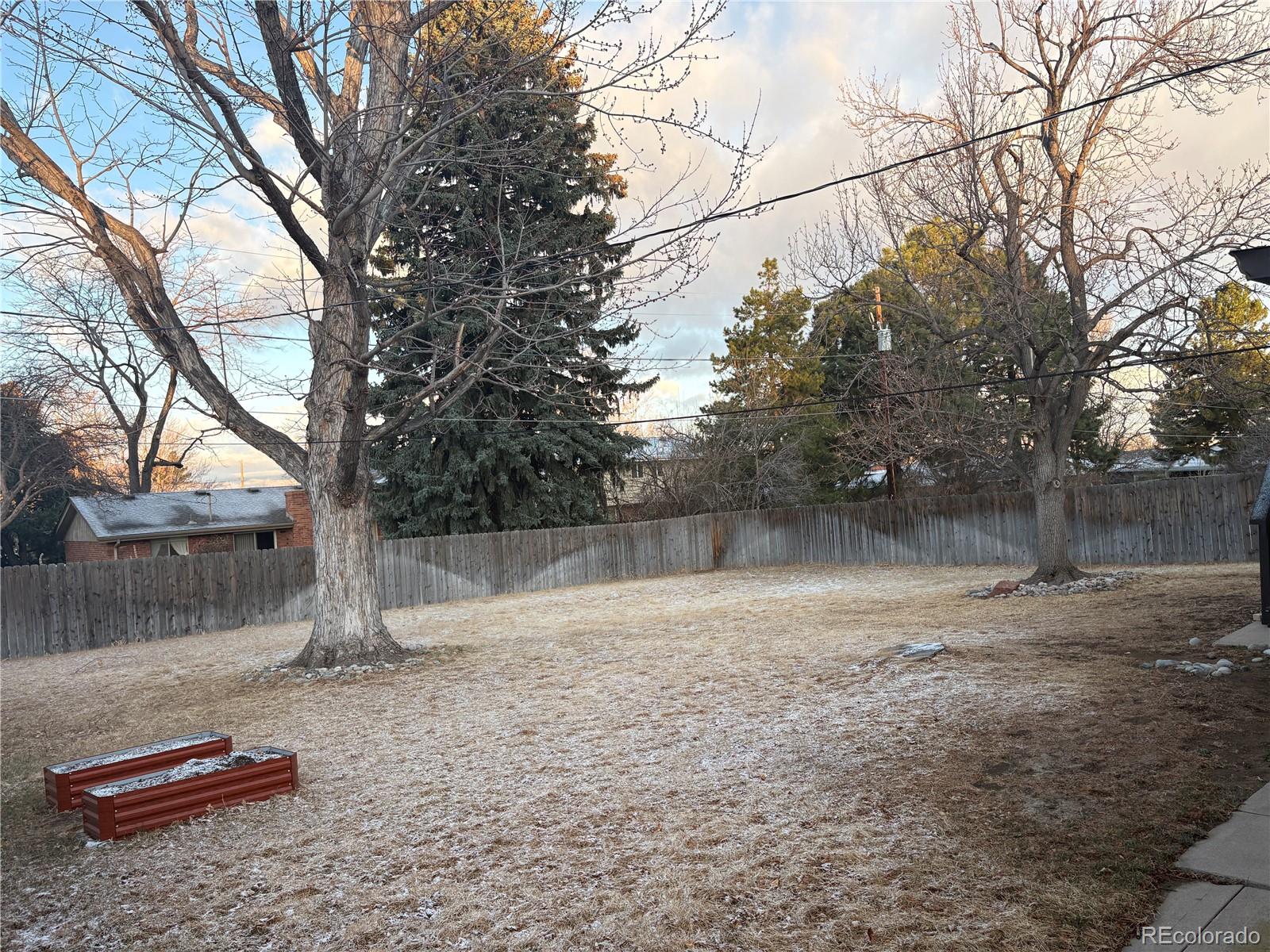 7435 S Dexter Street