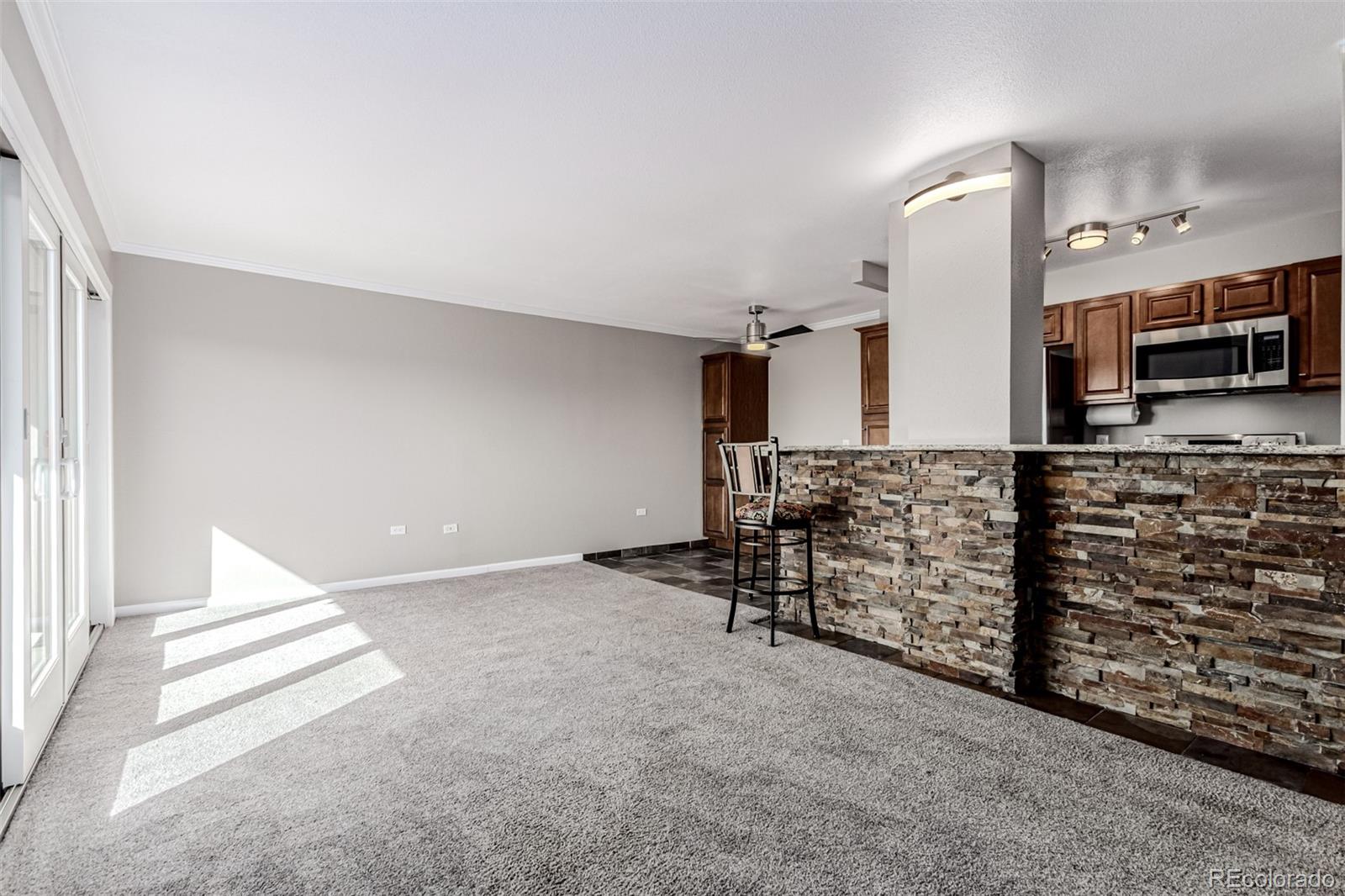 1313 Steele Street 702