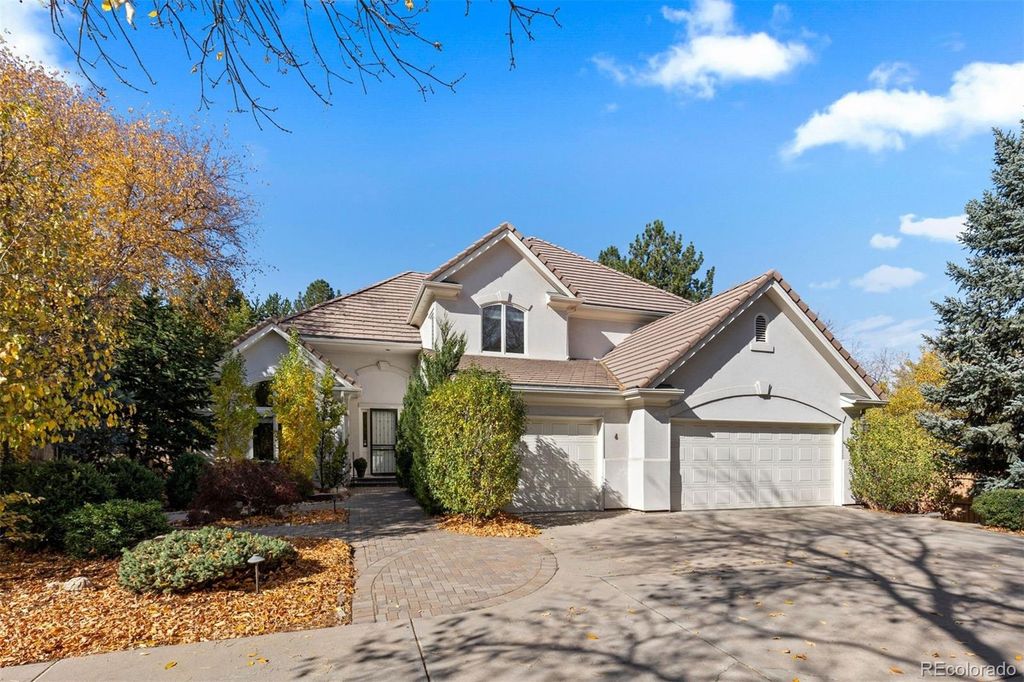Photo of 2450 E Alameda Avenue #4, Denver, CO 80209 (MLS # 5756754)