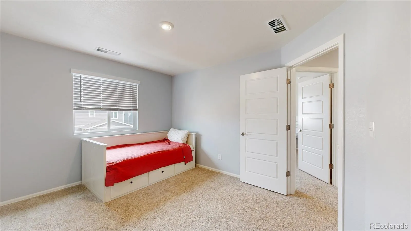 Parker, Colorado 80138, United States, 4 Bedrooms Bedrooms, ,2 BathroomsBathrooms,Residential,Active,202632