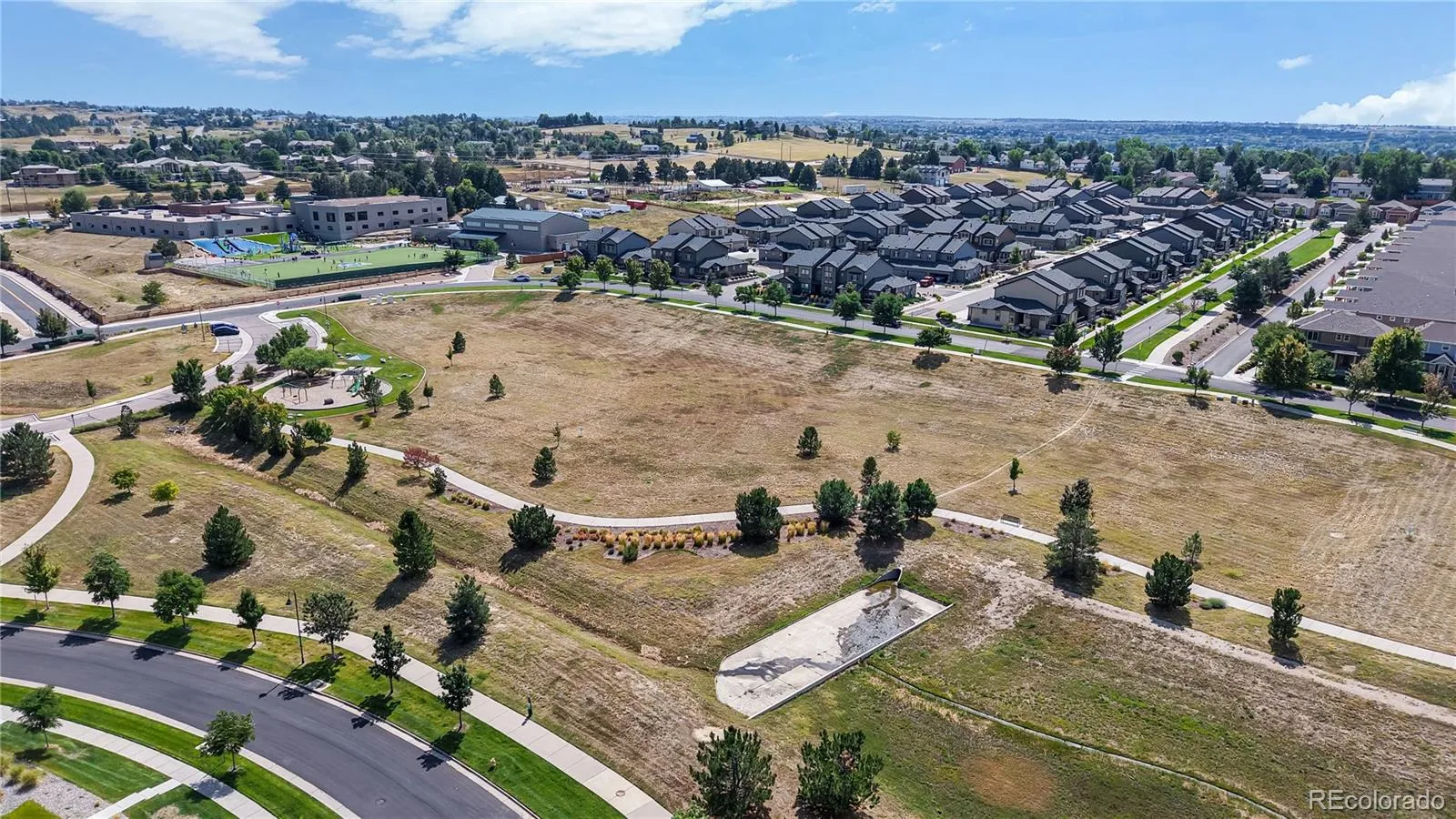 Parker, Colorado 80138, United States, 4 Bedrooms Bedrooms, ,2 BathroomsBathrooms,Residential,Active,202632