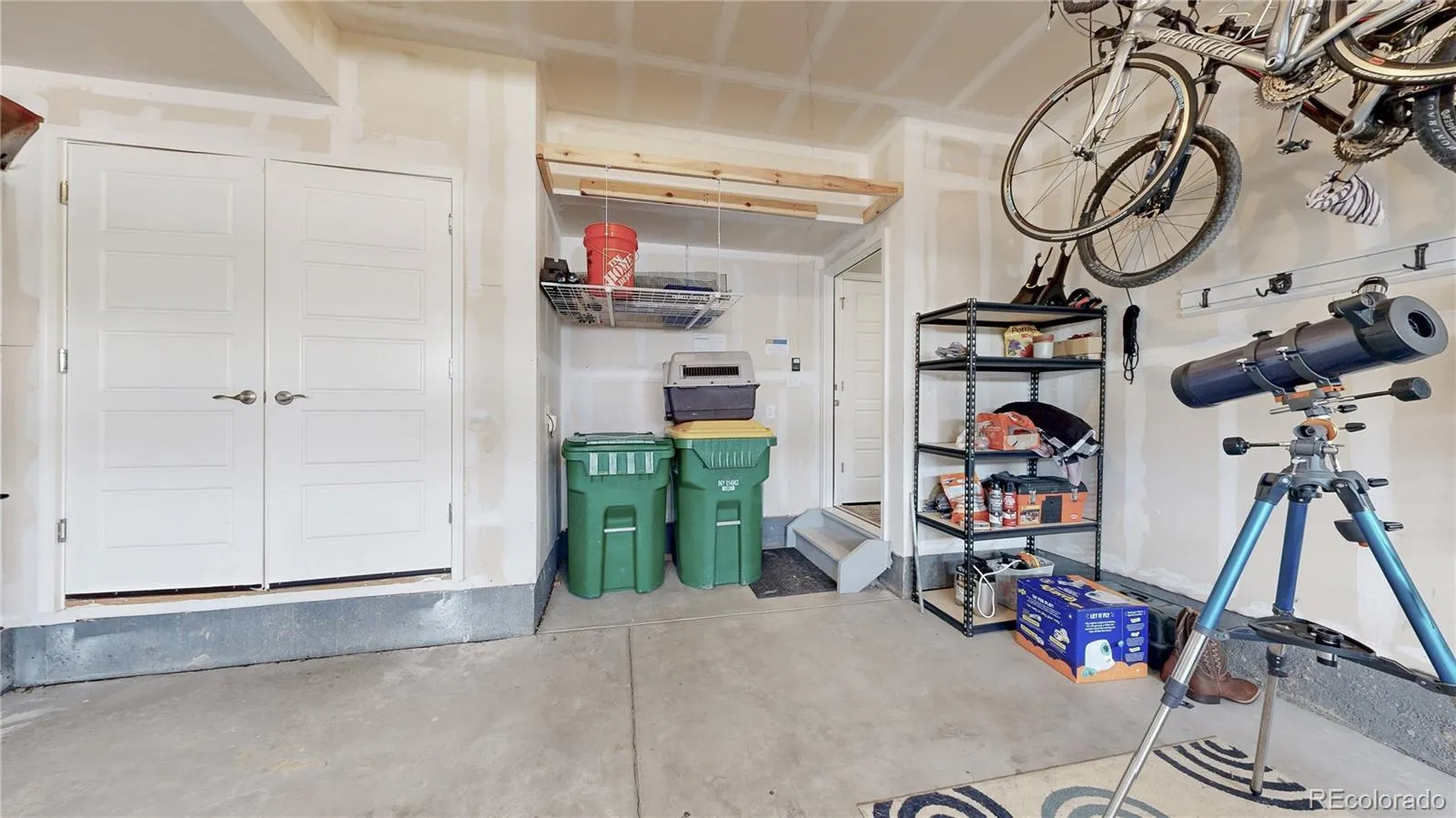 Parker, Colorado 80138, United States, 4 Bedrooms Bedrooms, ,2 BathroomsBathrooms,Residential,Active,202632