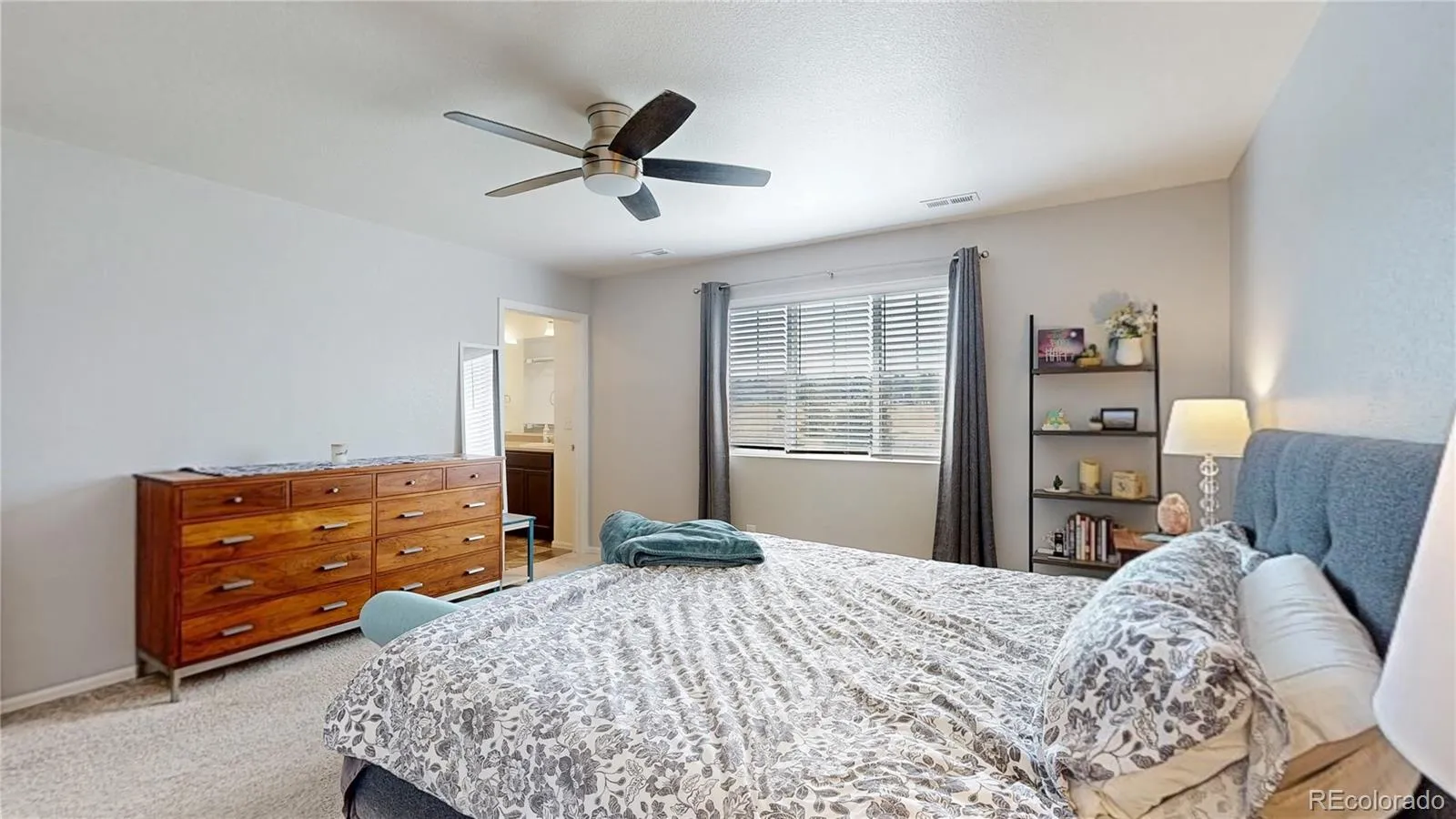 Parker, Colorado 80138, United States, 4 Bedrooms Bedrooms, ,2 BathroomsBathrooms,Residential,Active,202632