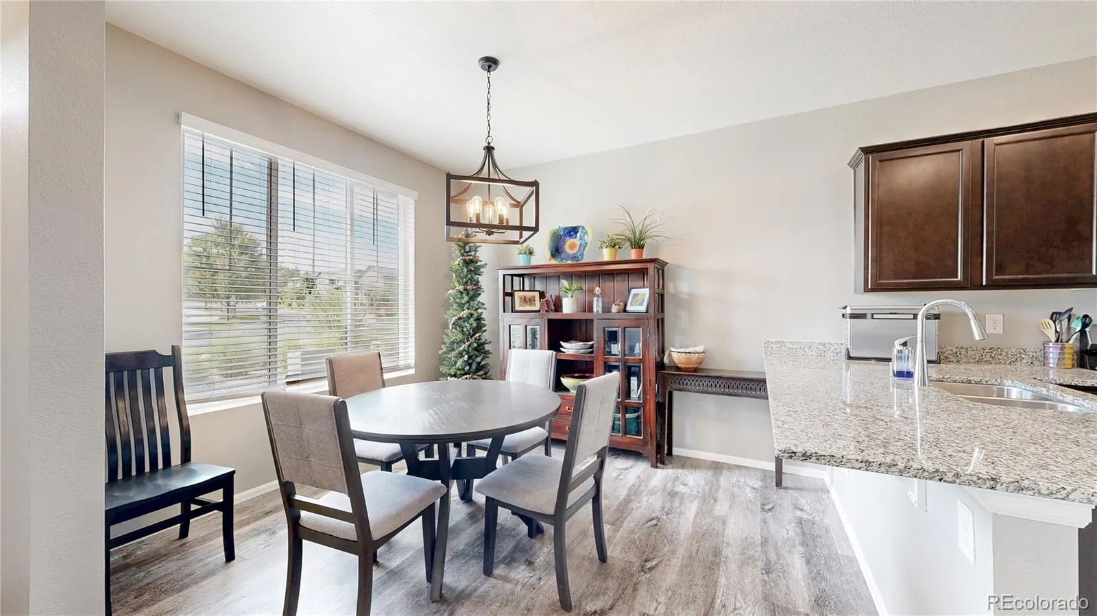 Parker, Colorado 80138, United States, 4 Bedrooms Bedrooms, ,2 BathroomsBathrooms,Residential,Active,202632