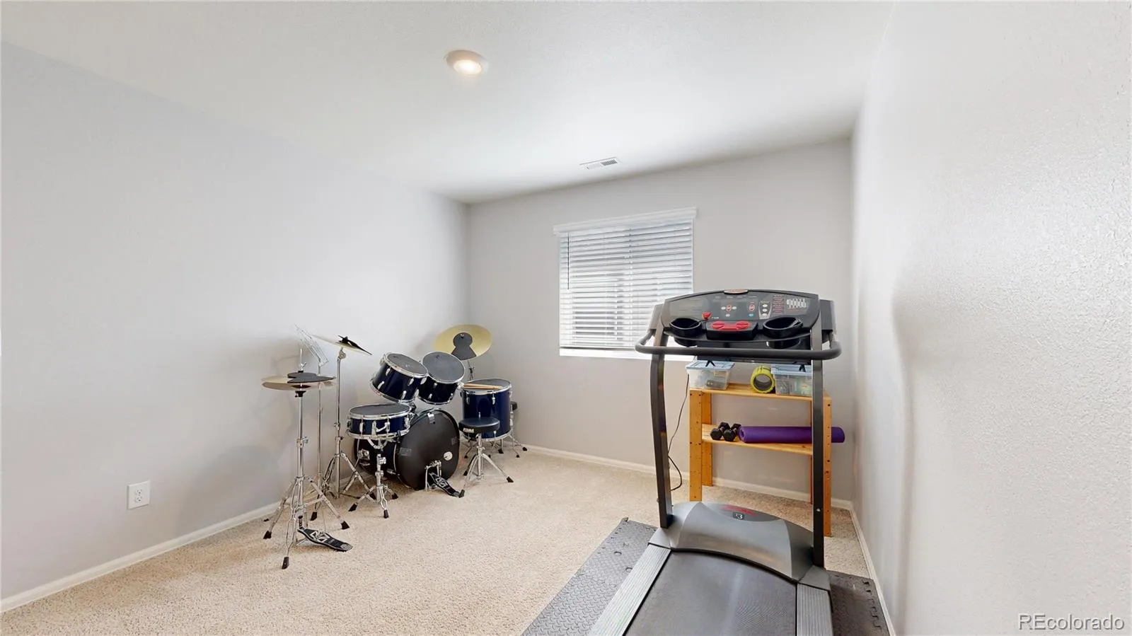 Parker, Colorado 80138, United States, 4 Bedrooms Bedrooms, ,2 BathroomsBathrooms,Residential,Active,202632