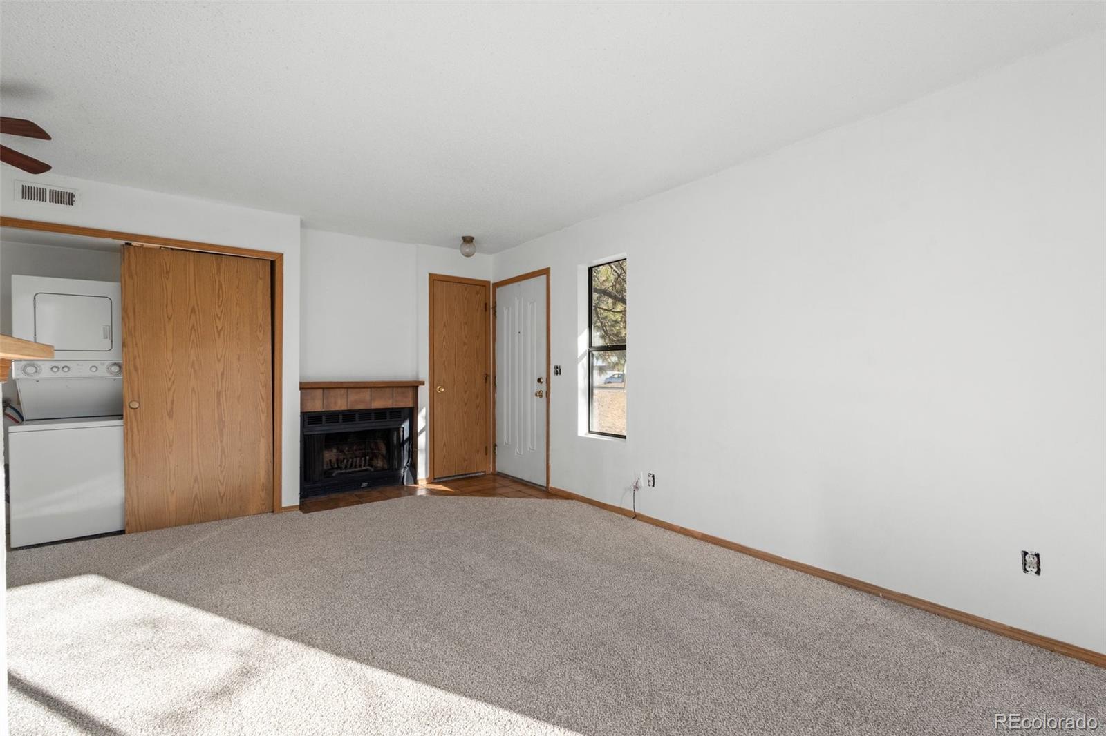 8701 Huron Street 5-210, Thornton, CO, 80260 4 8701 Huron Street 5-210