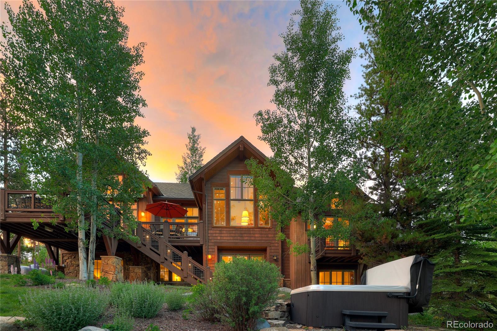 805 Highfield Trail