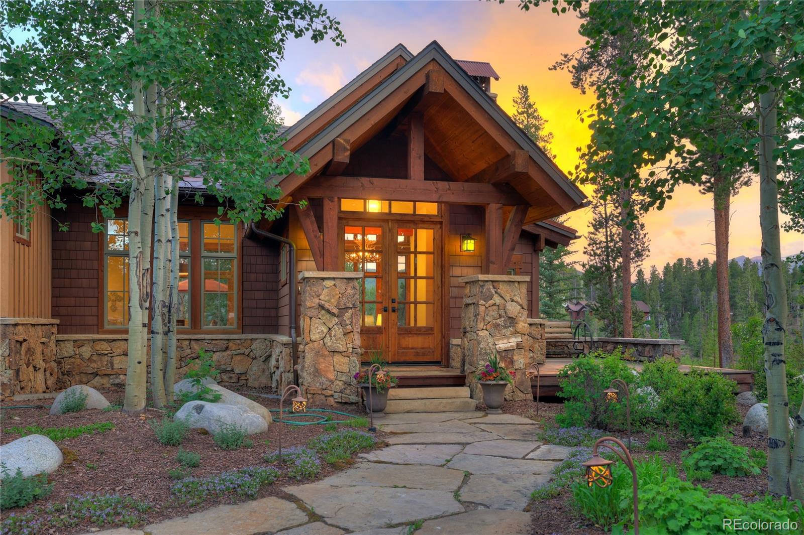 805 Highfield Trail