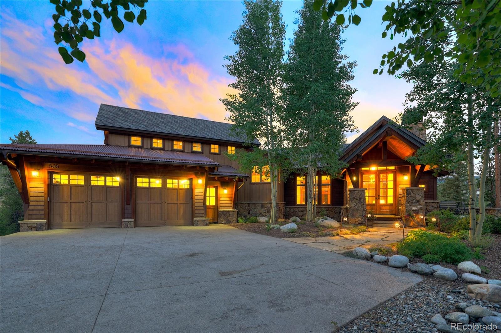 805 Highfield Trail