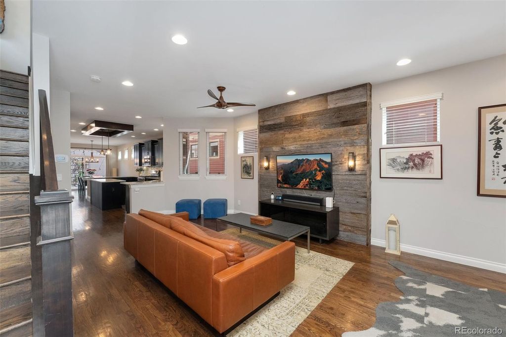 Photo of 2222 N Washington Street, Denver, CO 80205 (MLS # 4556226)
