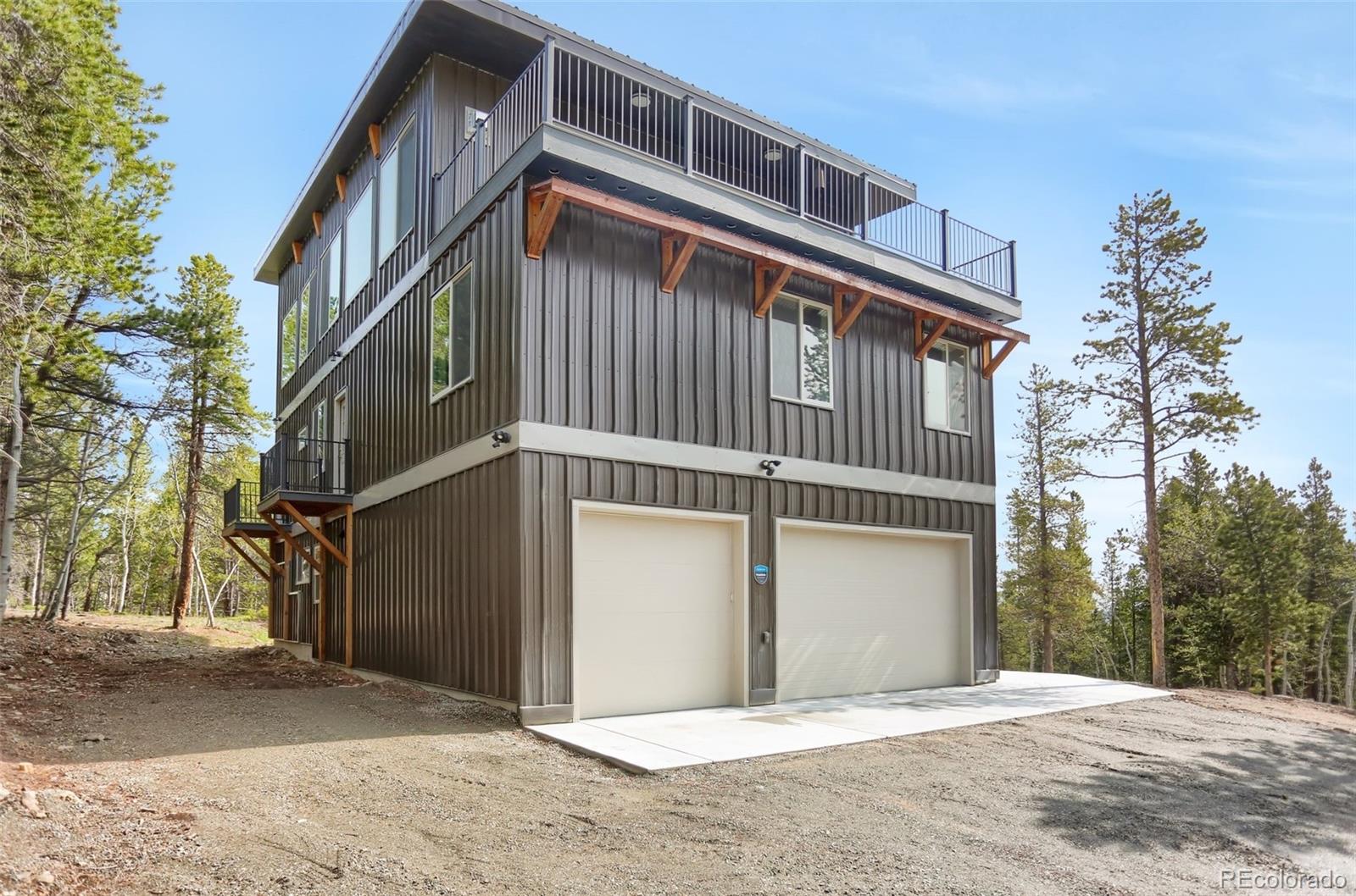 586 Alpine Way