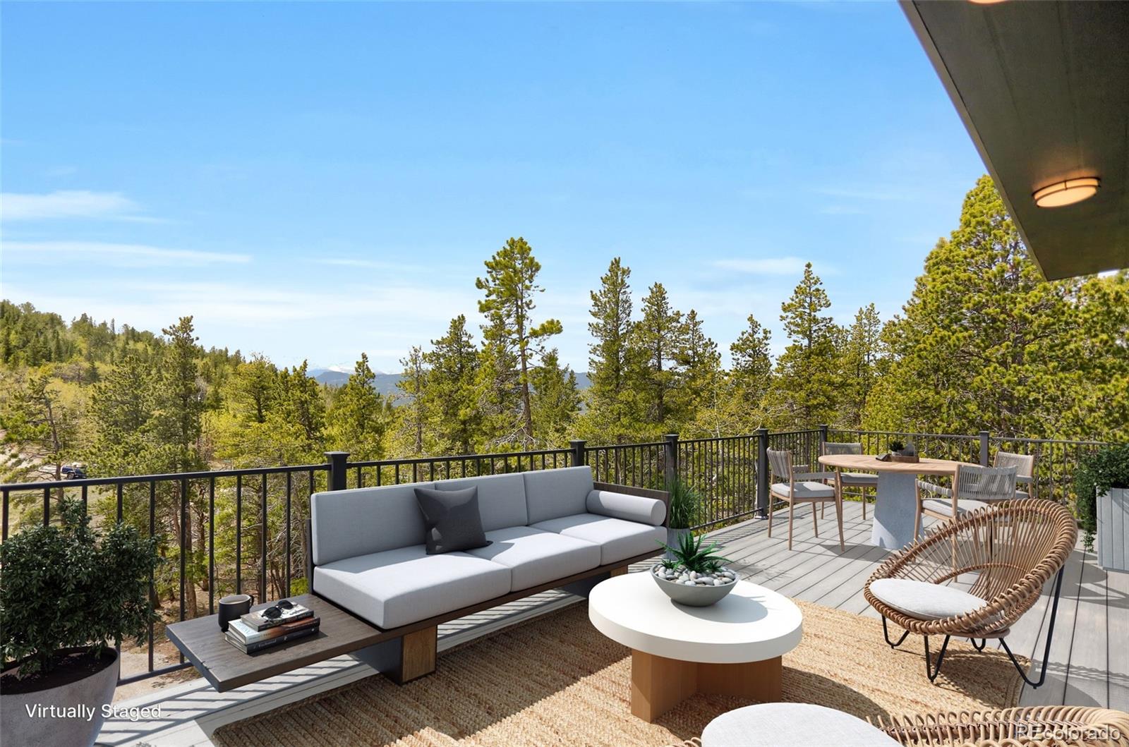 586 Alpine Way