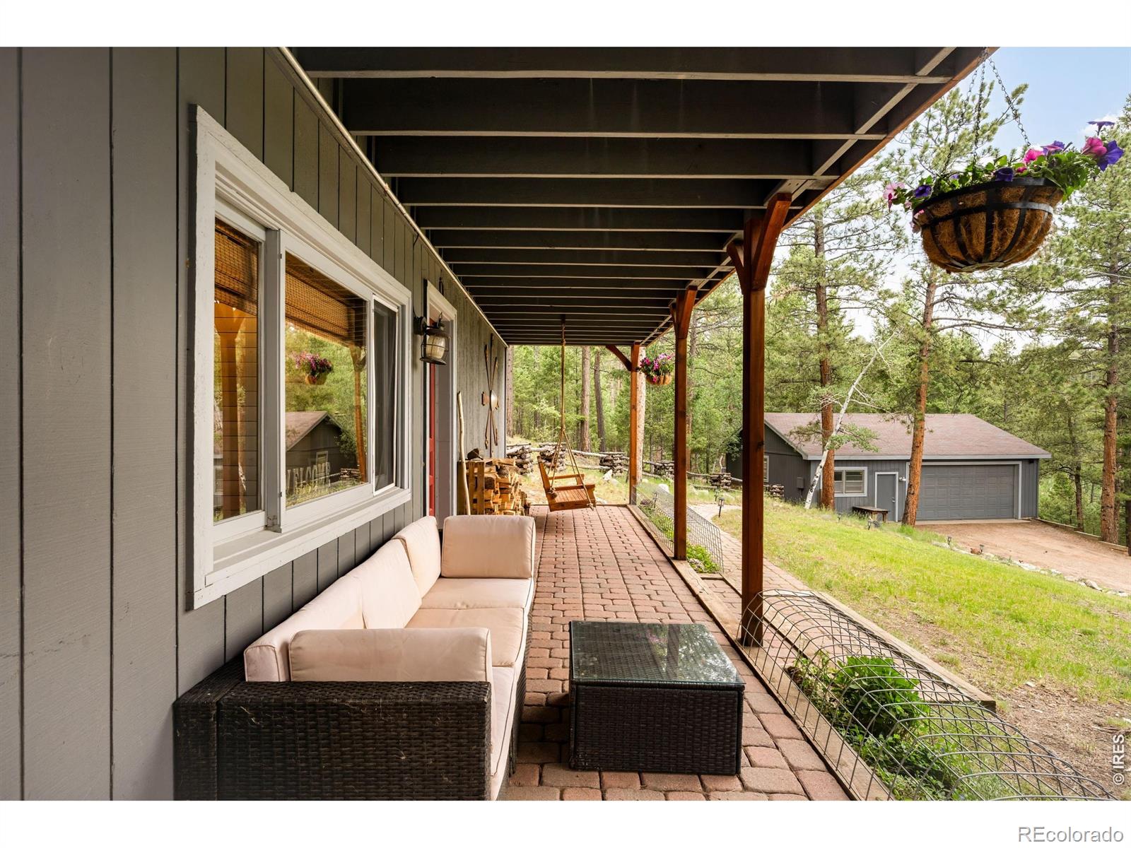257 Lo Meadow Lane