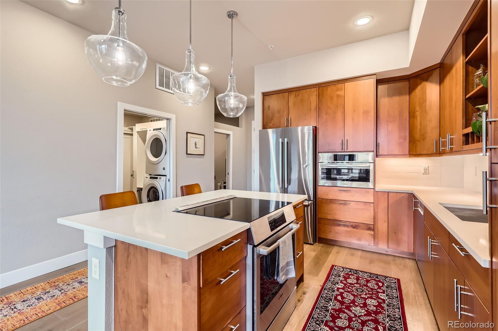 6618 E Lowry Boulevard 307