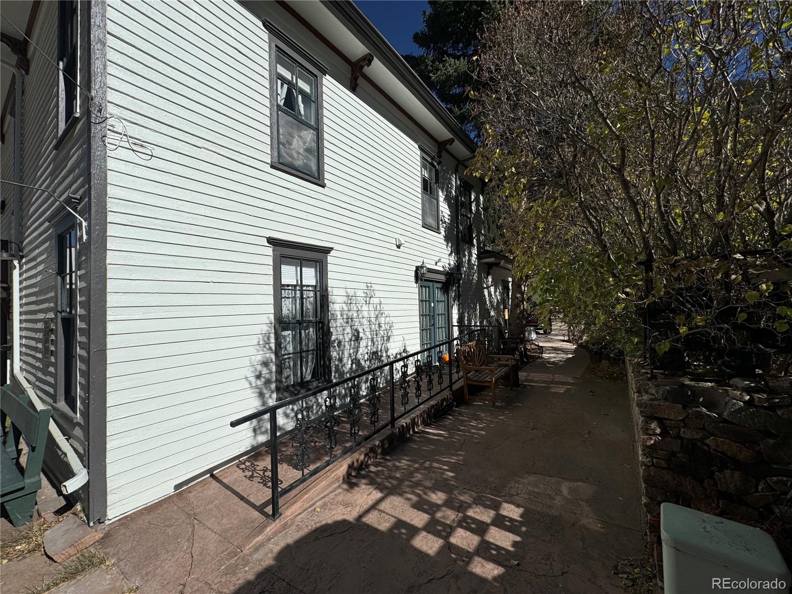 614 Rose Street
