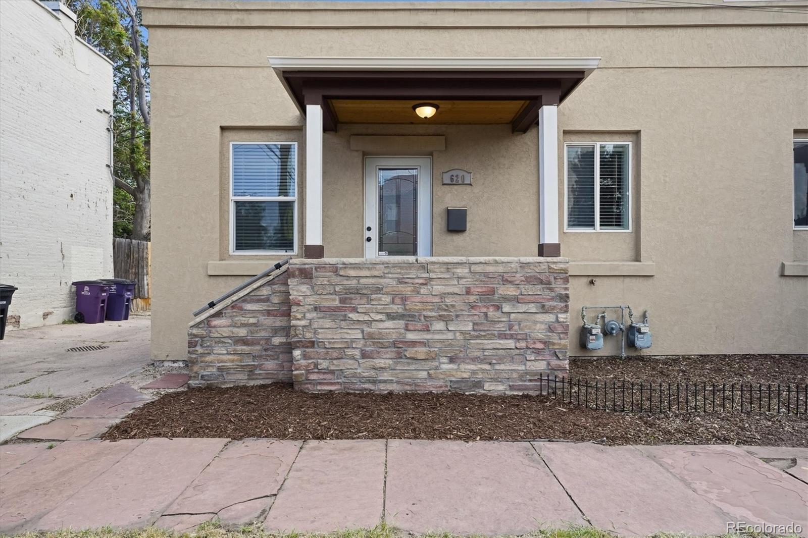 620 W 2nd Avenue