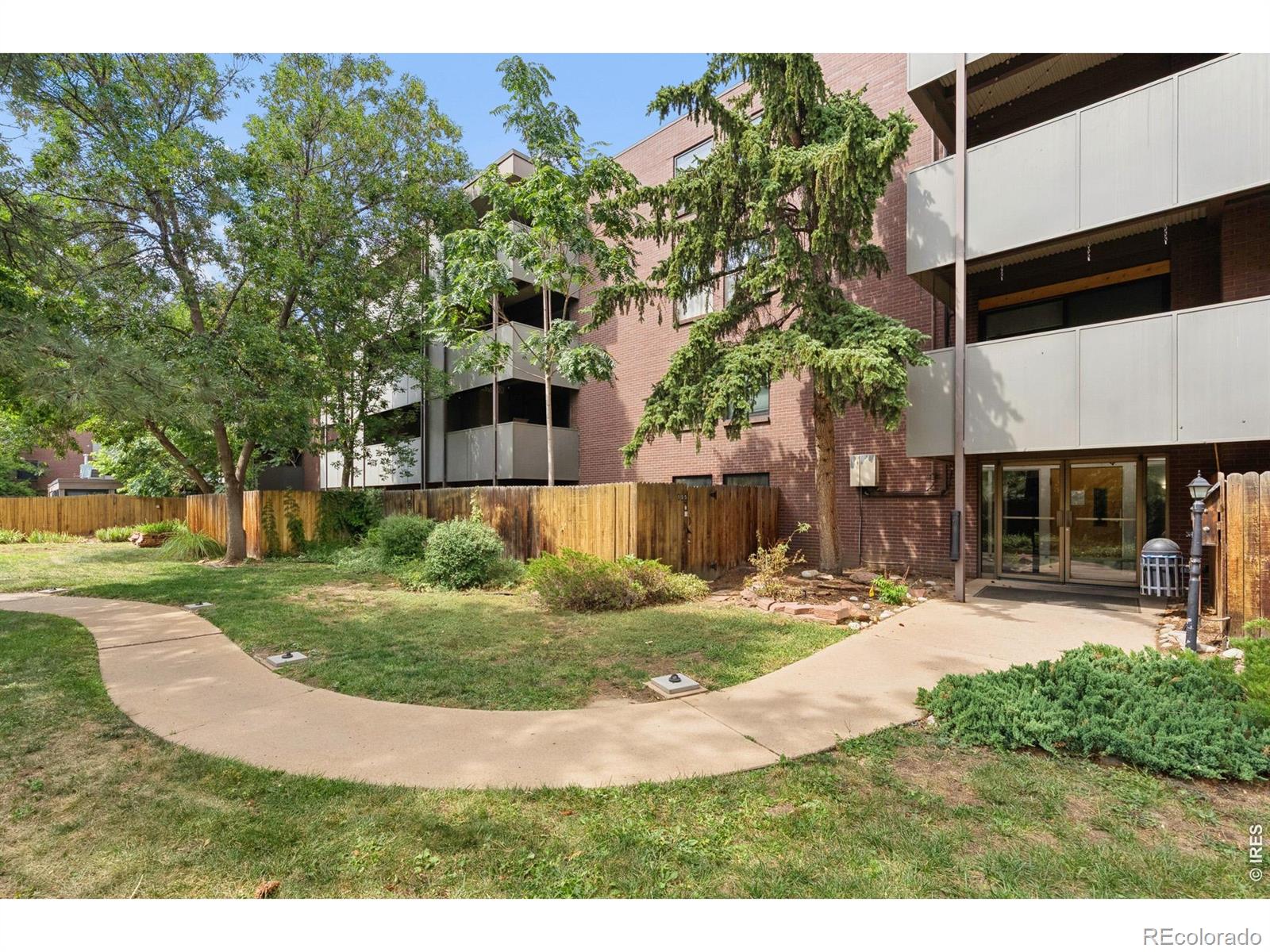 2227 Canyon Boulevard 354B