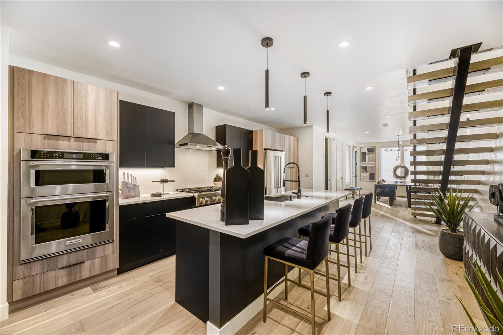 1588 N Lowell Boulevard