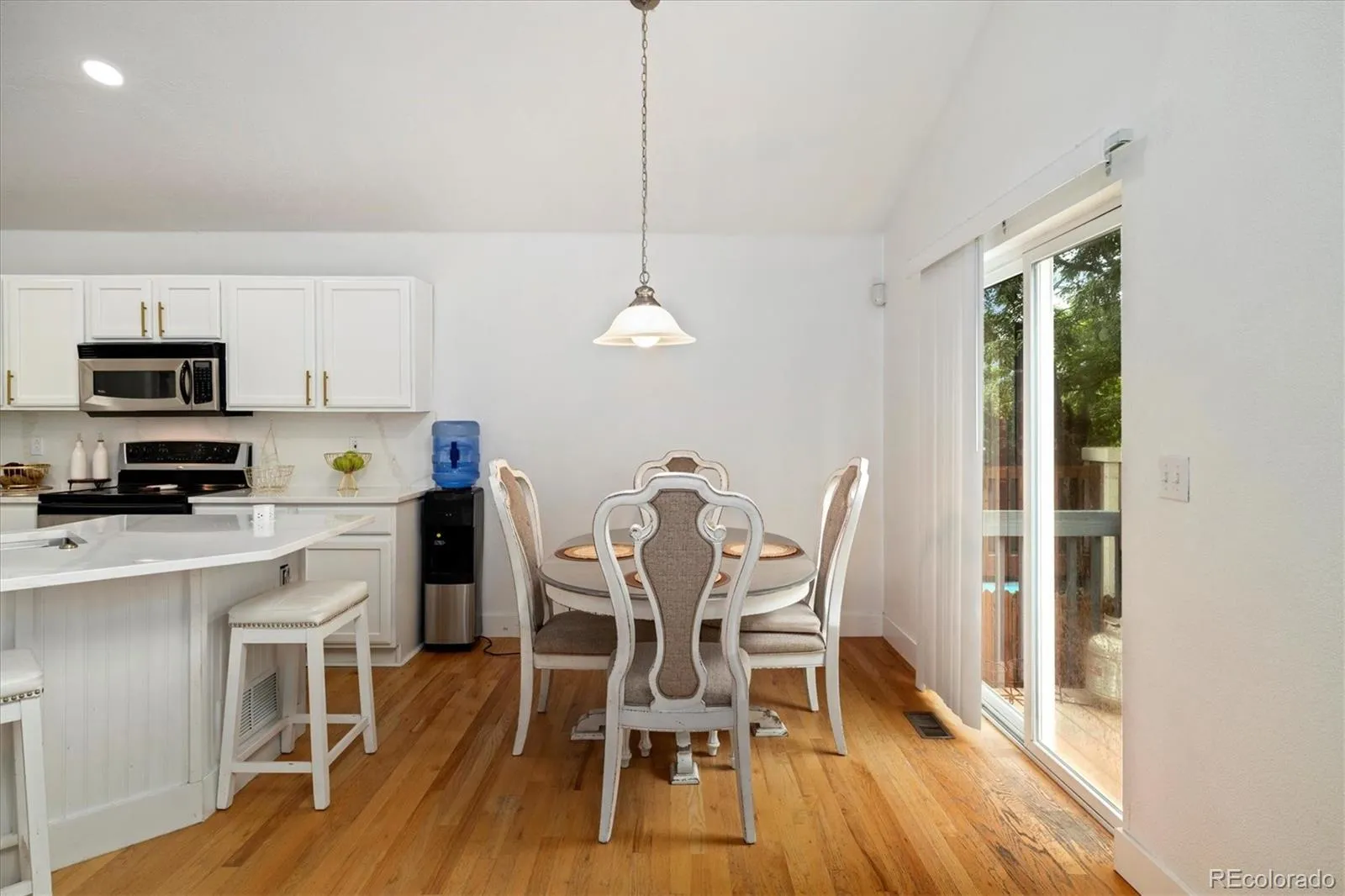 Commerce City, Colorado 80022, United States, 4 Bedrooms Bedrooms, ,3 BathroomsBathrooms,Residential,Active,173520