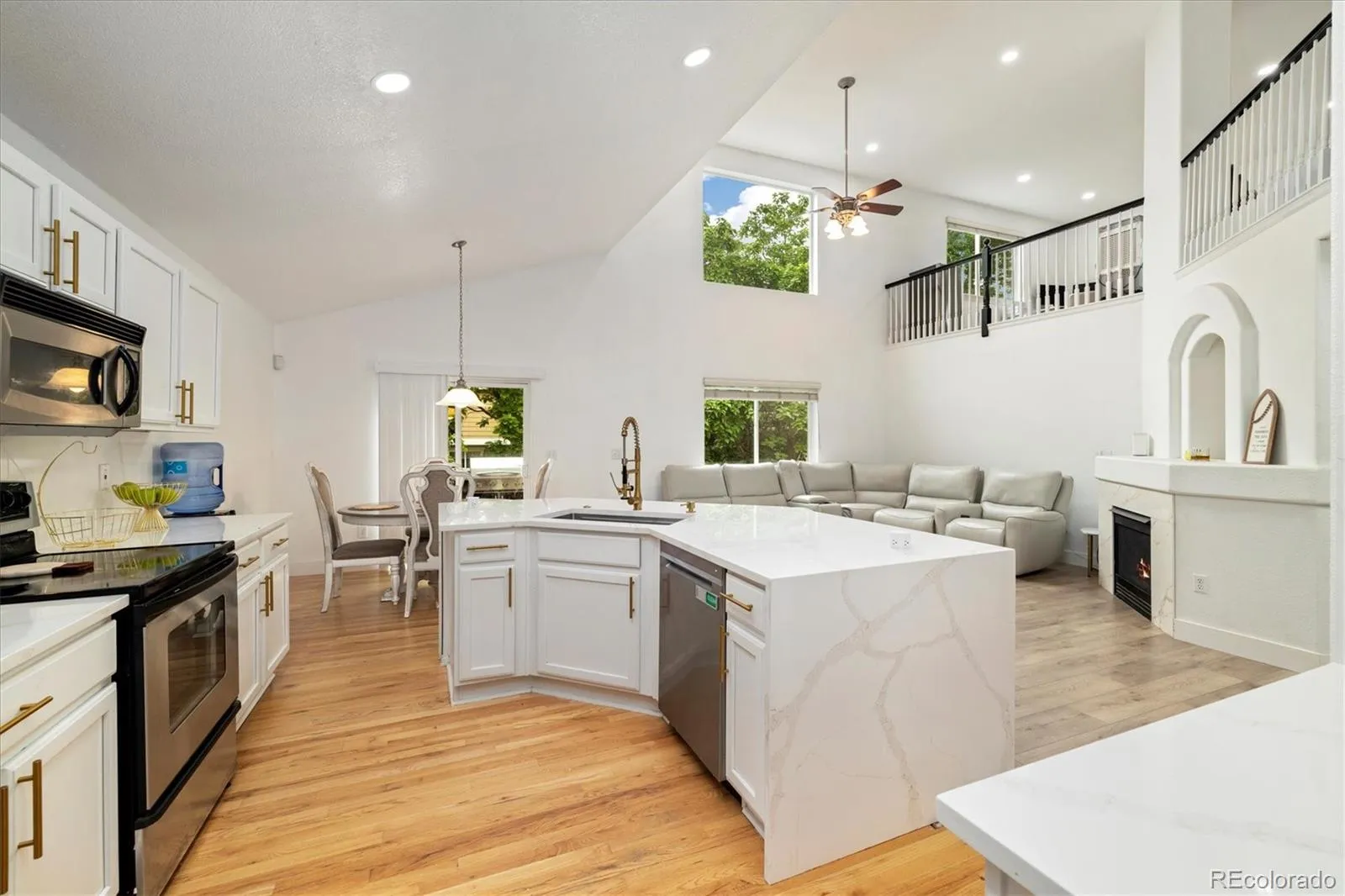 Commerce City, Colorado 80022, United States, 4 Bedrooms Bedrooms, ,3 BathroomsBathrooms,Residential,Active,173520