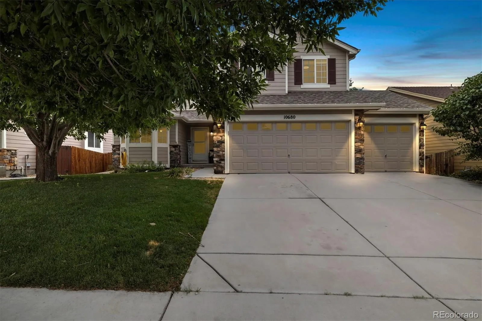Commerce City, Colorado 80022, United States, 4 Bedrooms Bedrooms, ,3 BathroomsBathrooms,Residential,Active,173520