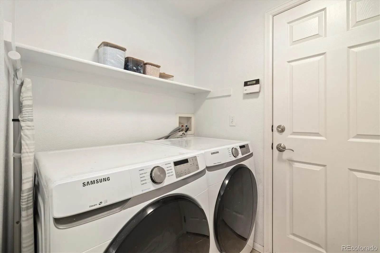 Commerce City, Colorado 80022, United States, 4 Bedrooms Bedrooms, ,3 BathroomsBathrooms,Residential,Active,173520