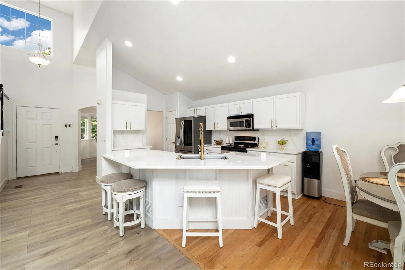 Commerce City, Colorado 80022, United States, 4 Bedrooms Bedrooms, ,3 BathroomsBathrooms,Residential,Active,173520