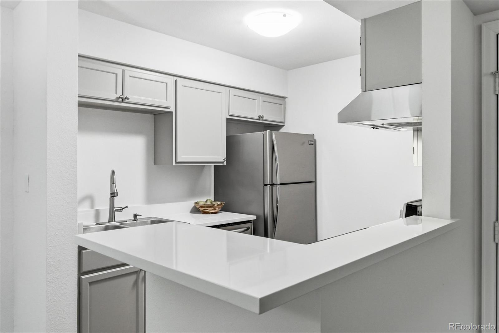 4658 White Rock Circle 7