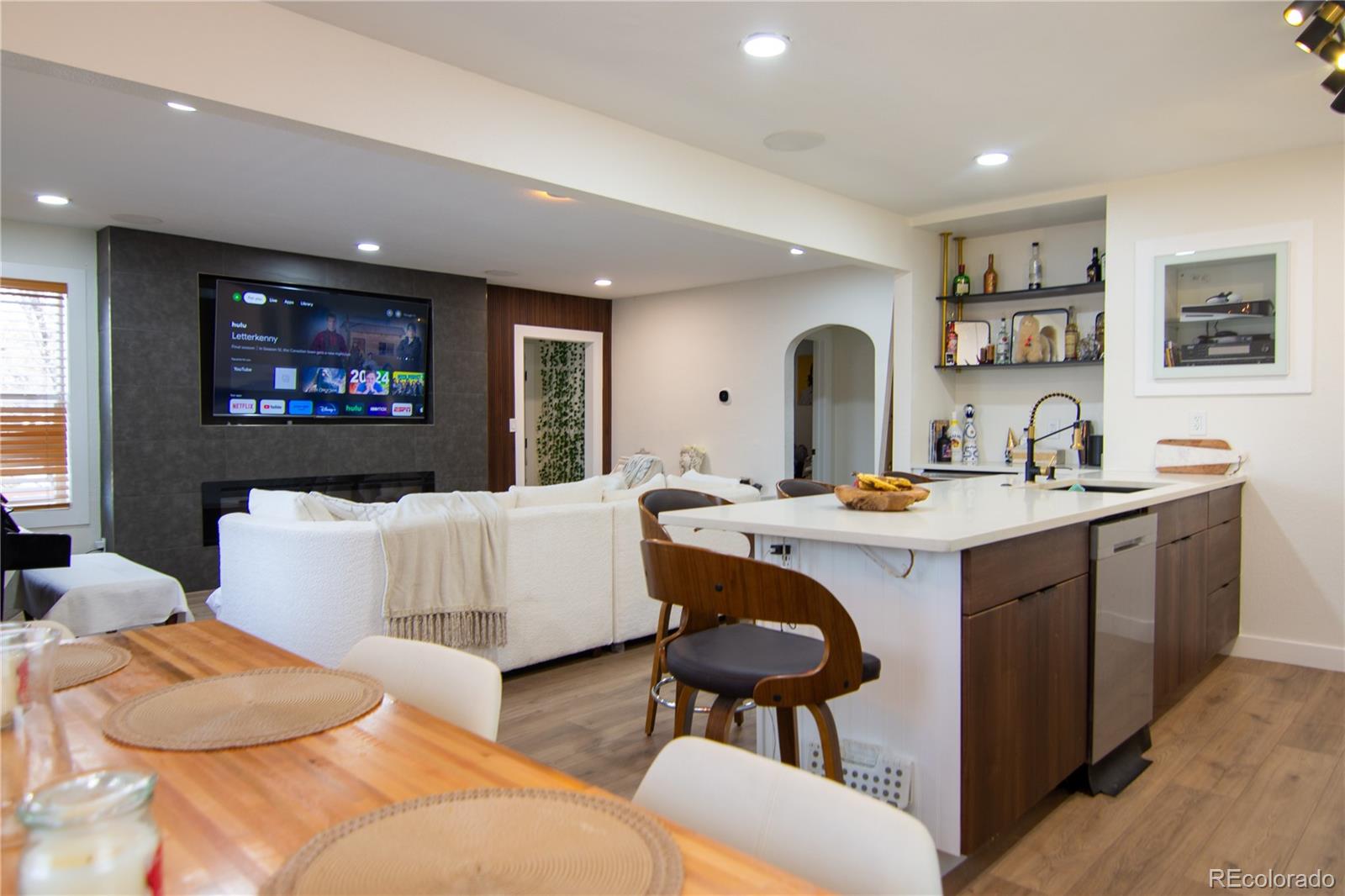 3701 S Grant Street, Englewood, CO, 80113 2 3701 S Grant Street